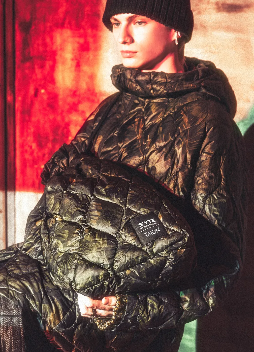 【S'yte X Taion】Dahlia Camouflage Quilted Down 2Way Mini Bonsack