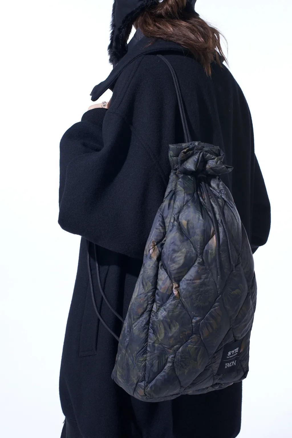 【S'yte X Taion】Dahlia Camouflage Quilted Down 2Way Mini Bonsack