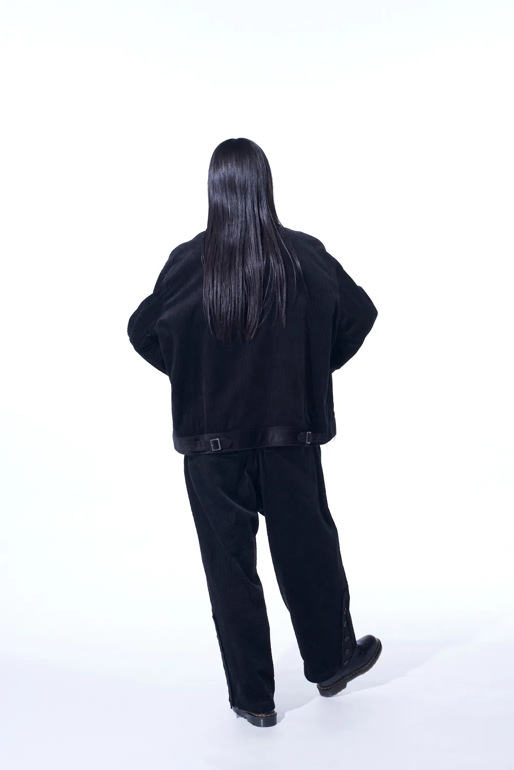 6W Soccer Corduroy Button-Slit Pants