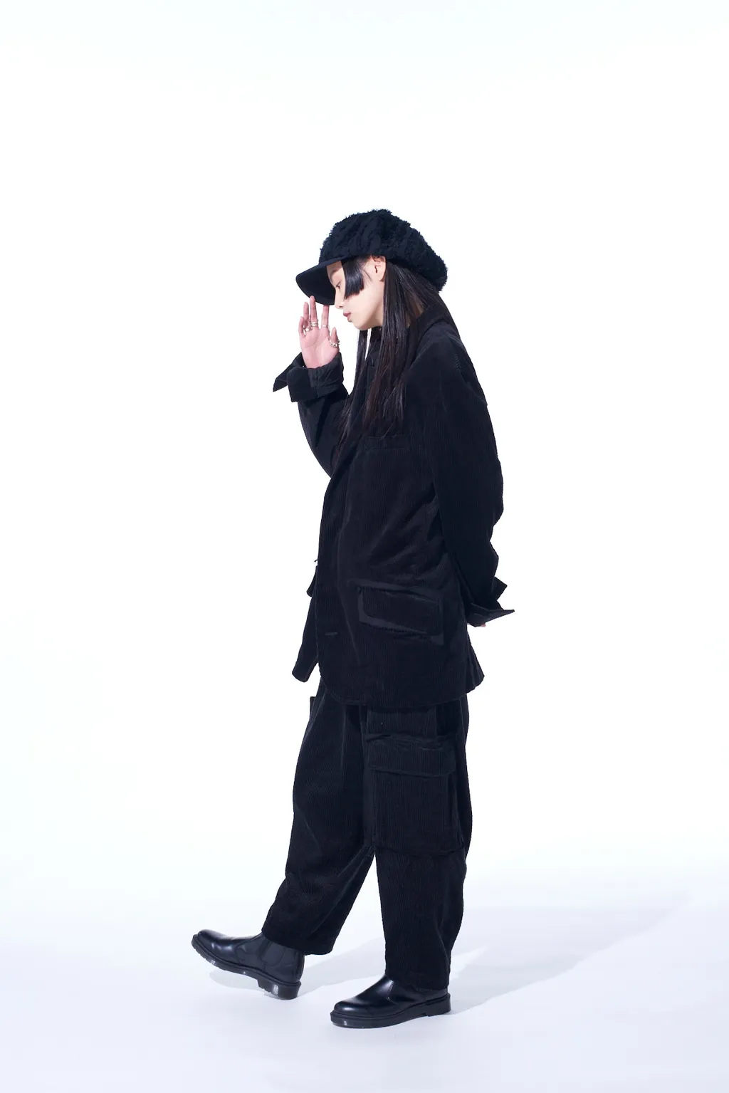 6W Soccer Corduroy Tapered Cargo Pants