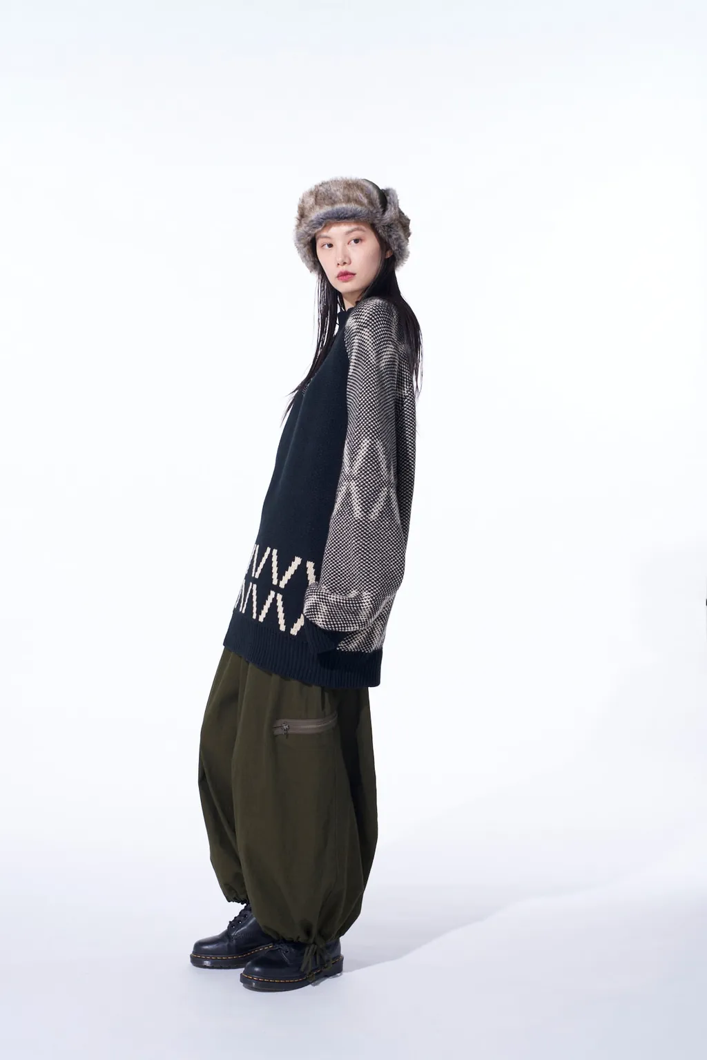 Bulky Wool Birds Eye Reversible High Neck Knit