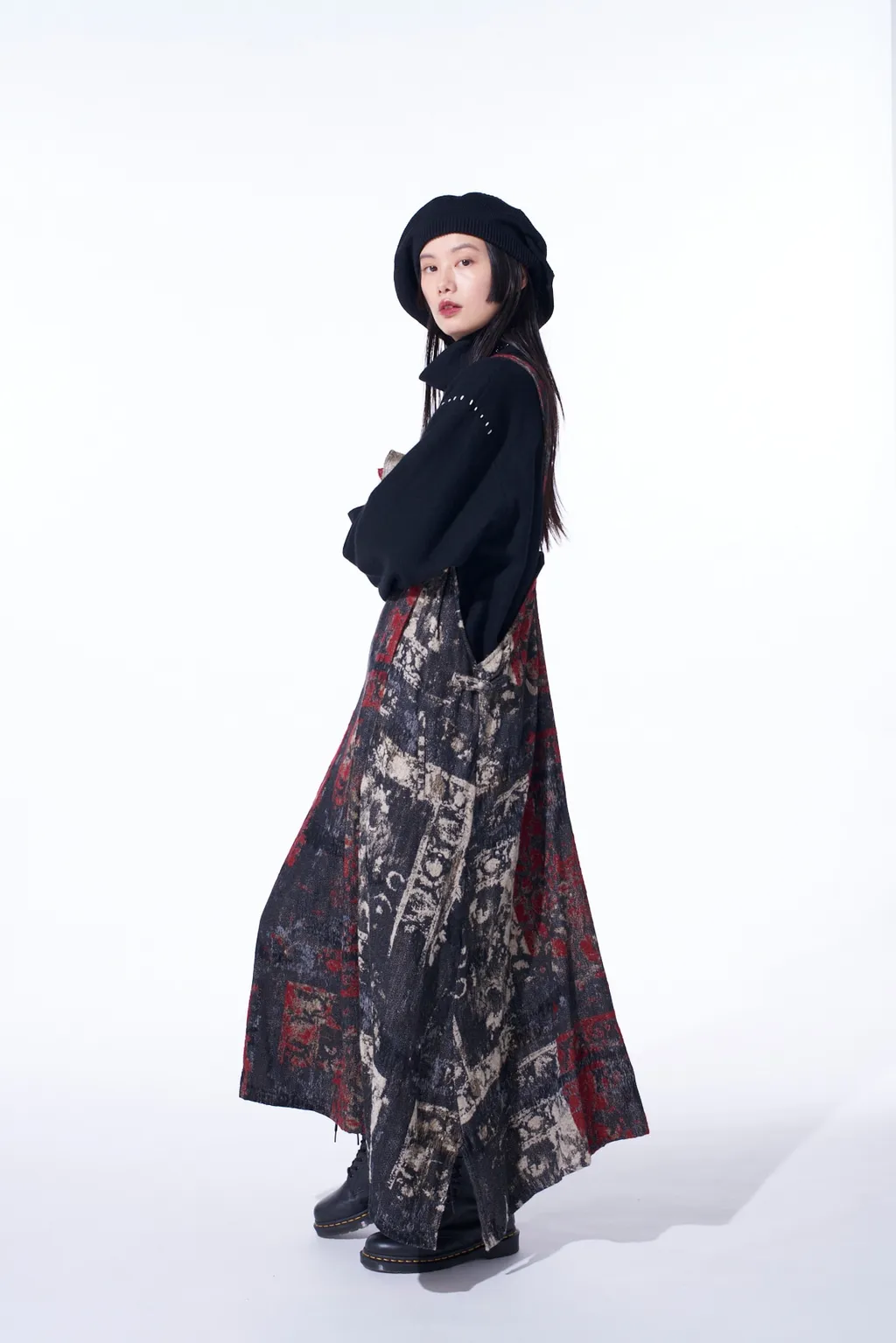 Floral Jacquard Pleated Shoulder Strap Dress