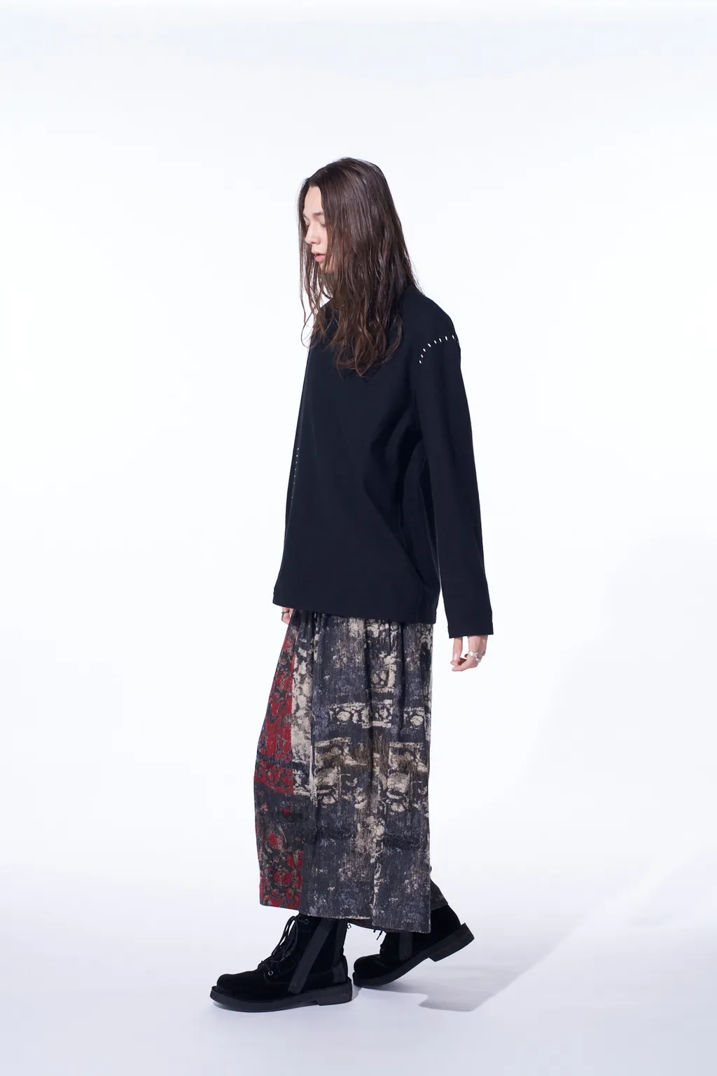 Airy Jersey Blind Stitch High Neck Long-Sleeve T-Shirt