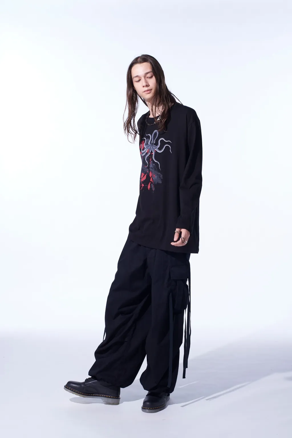 Graphic Long-Sleeved T-Shirt Octopus