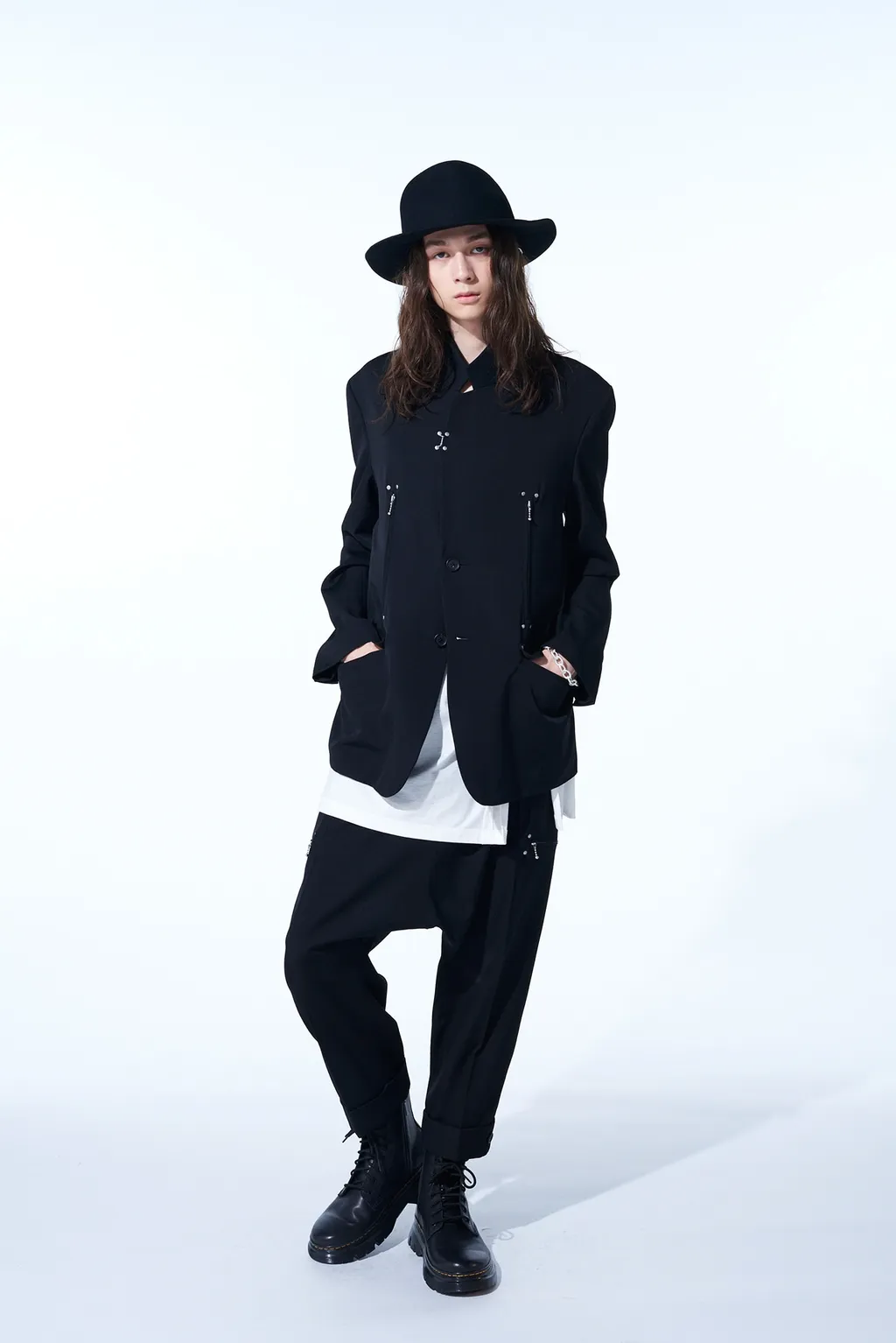 Washer Finished Wool Gabardine Studs Slim Sarouel Pants