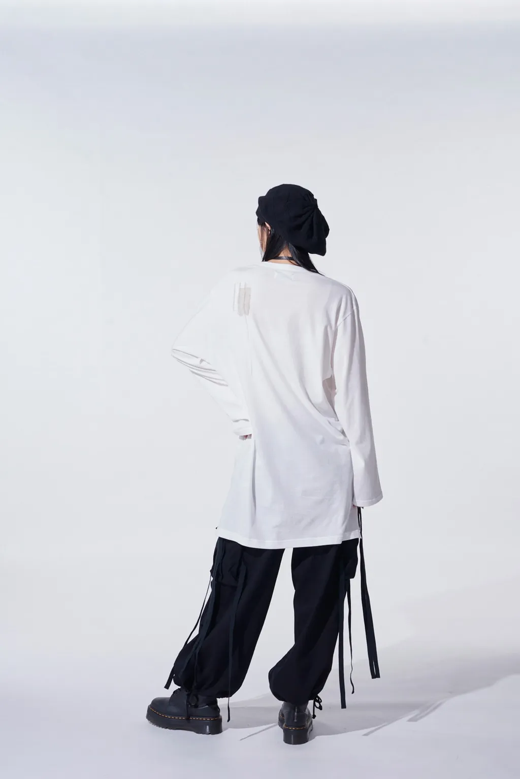 Soft Jersey Applique Side Slit Long-Sleeved T-Shirt Boro
