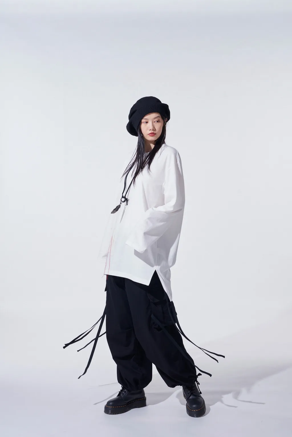 Soft Jersey Applique Side Slit Long-Sleeved T-Shirt Boro
