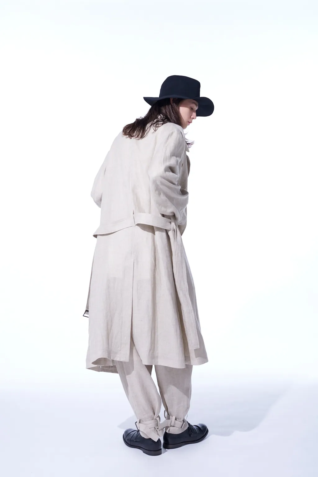 Linen Gauze Double-Breasted Coat With Double-Tailored Left Front