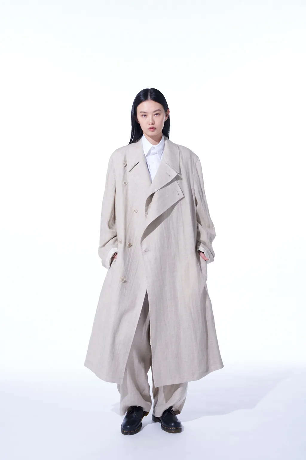 Linen Gauze Double-Breasted Coat With Double-Tailored Left Front