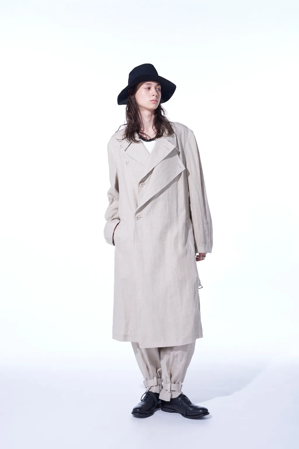 Linen Gauze Double-Breasted Coat With Double-Tailored Left Front