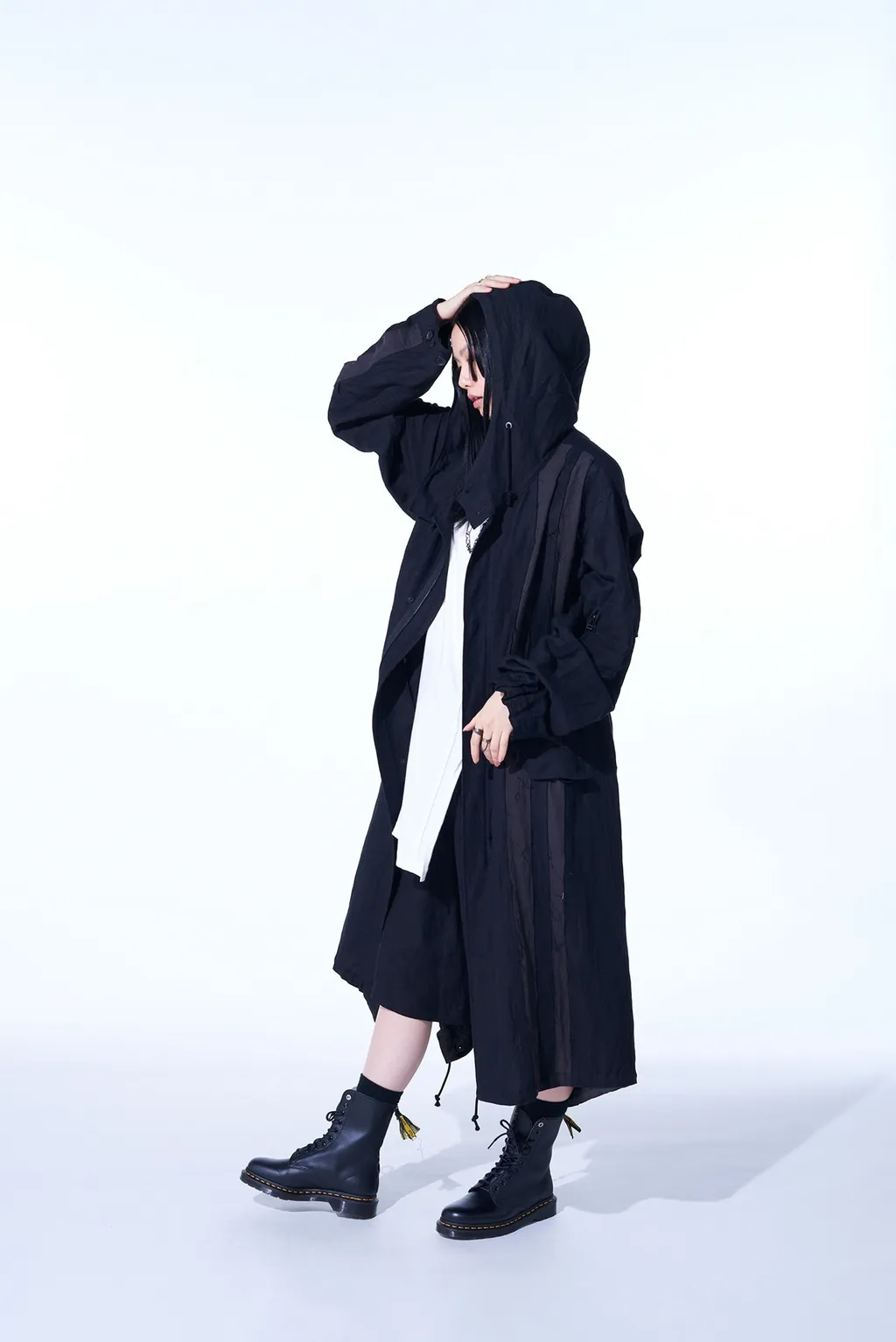 Bio-Washed Dual Fabric Mods Coat With Cut-Out Design