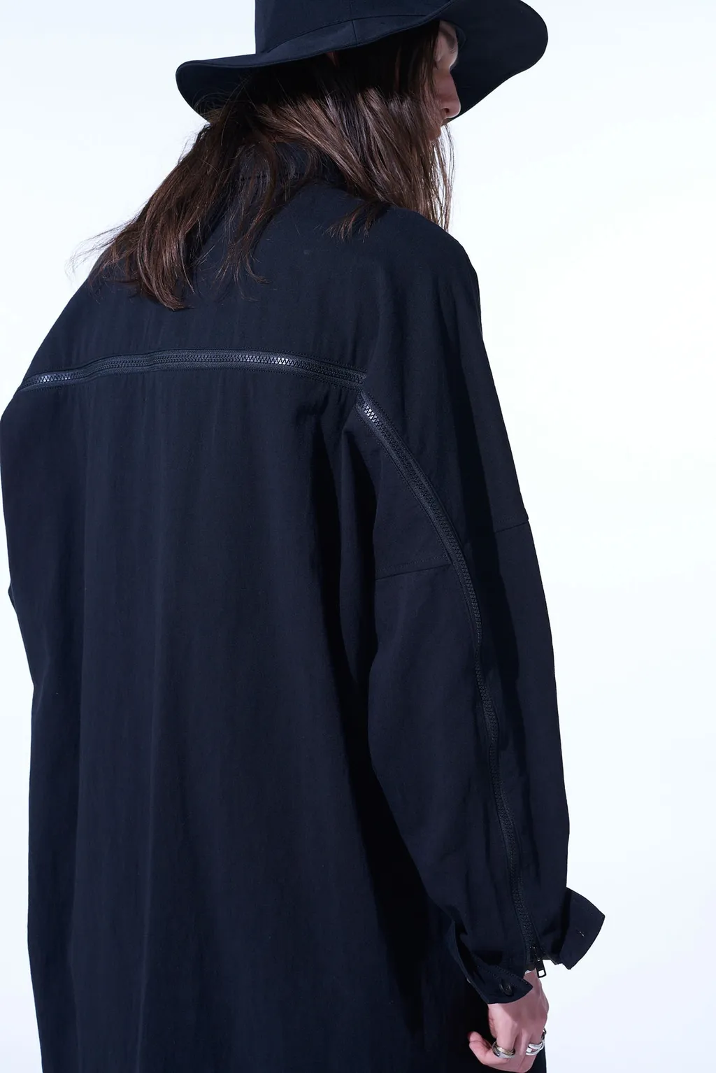 Cotton/Hemp Twill Back Yoke Zip Coat