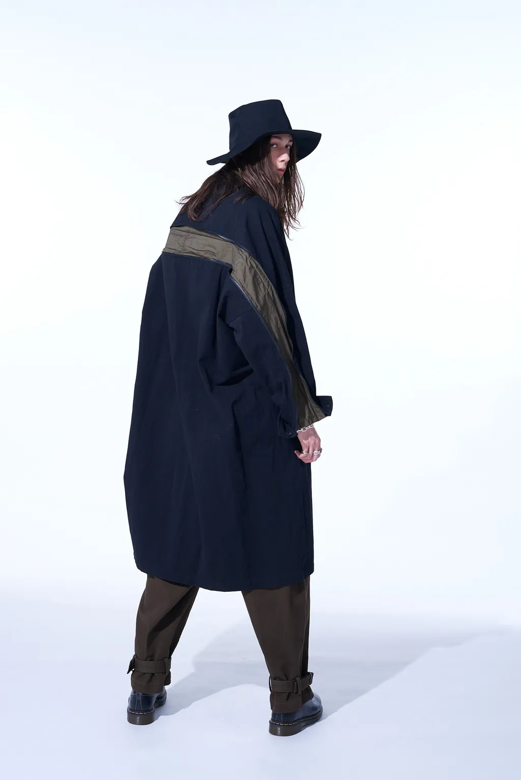 Cotton/Hemp Twill Back Yoke Zip Coat