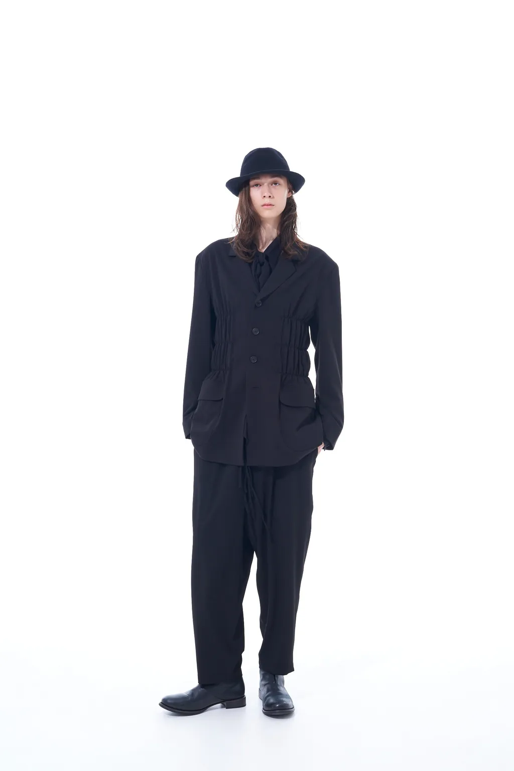 Pe/Rayon Gabardine Stretch Jacket With Gathered Shirring