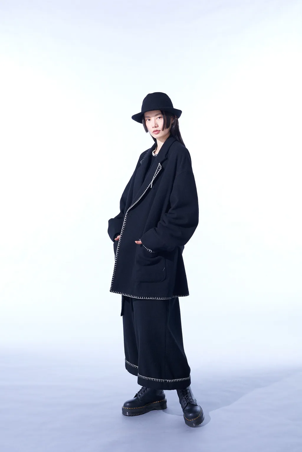 W/Top Mossa Belted Sarouel Pants With Blanket Stitch Design
