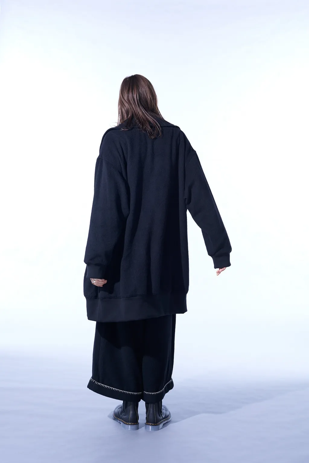Eco Wool Beaver Oversized Long Truck Top