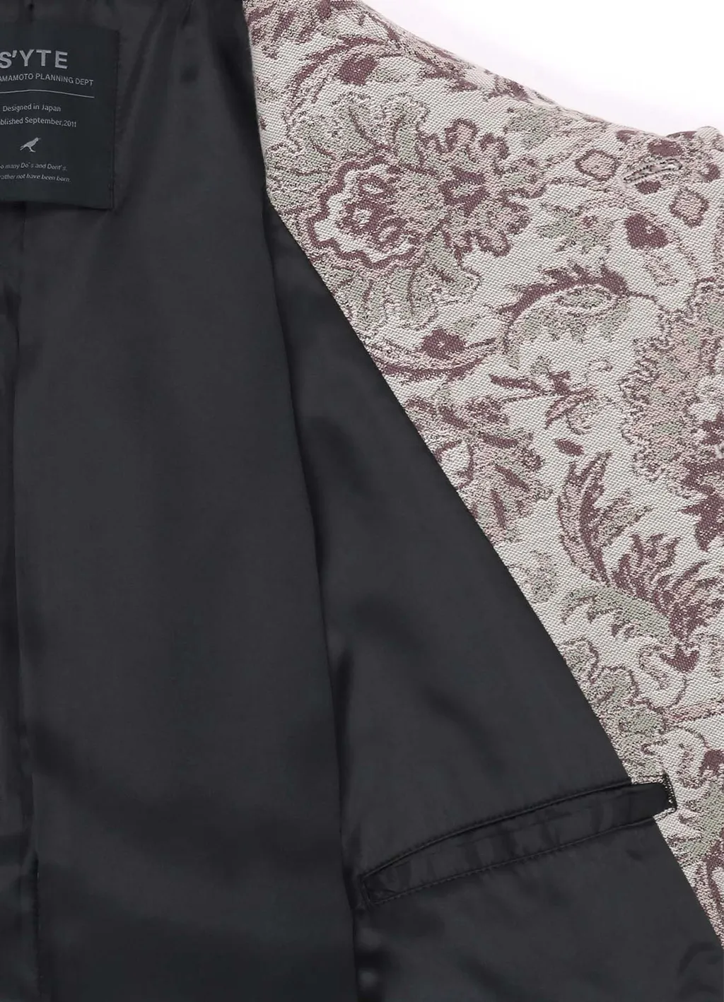 Velveteen Long Coat With Gobelins Jacquard Switched Design