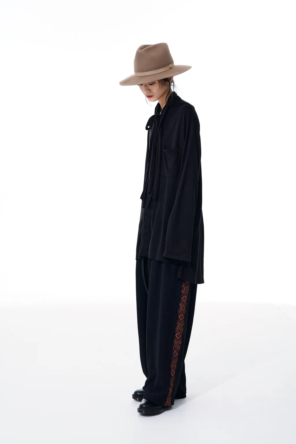 Flannel + Ecuadorian Woven Braid Side-Switching Pants