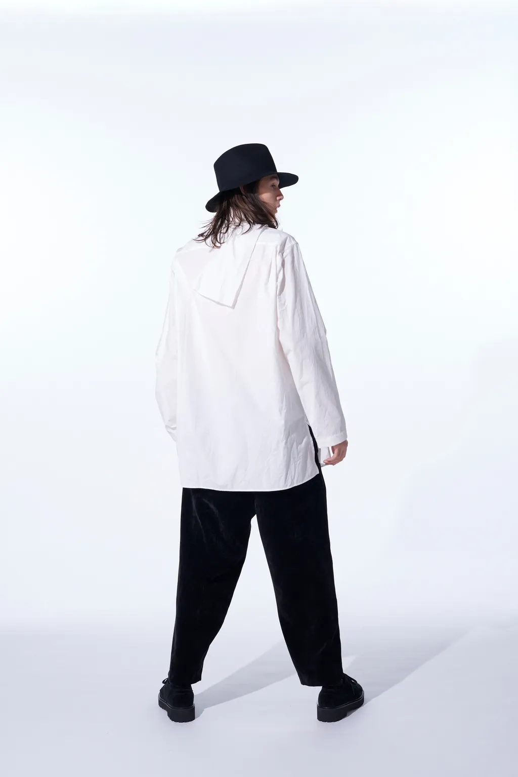 Velveteen 1-Tuck Tapered Pants