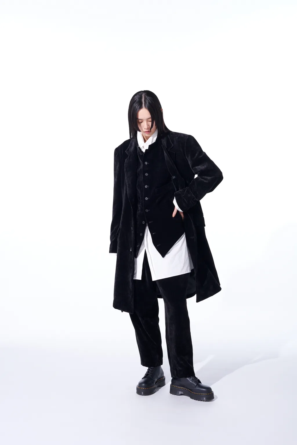 Velveteen 1-Tuck Tapered Pants