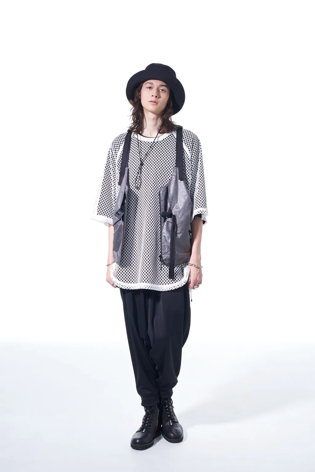 Pe/Ny Water Repellent Taffeta Multi-Pocket Tech Vest