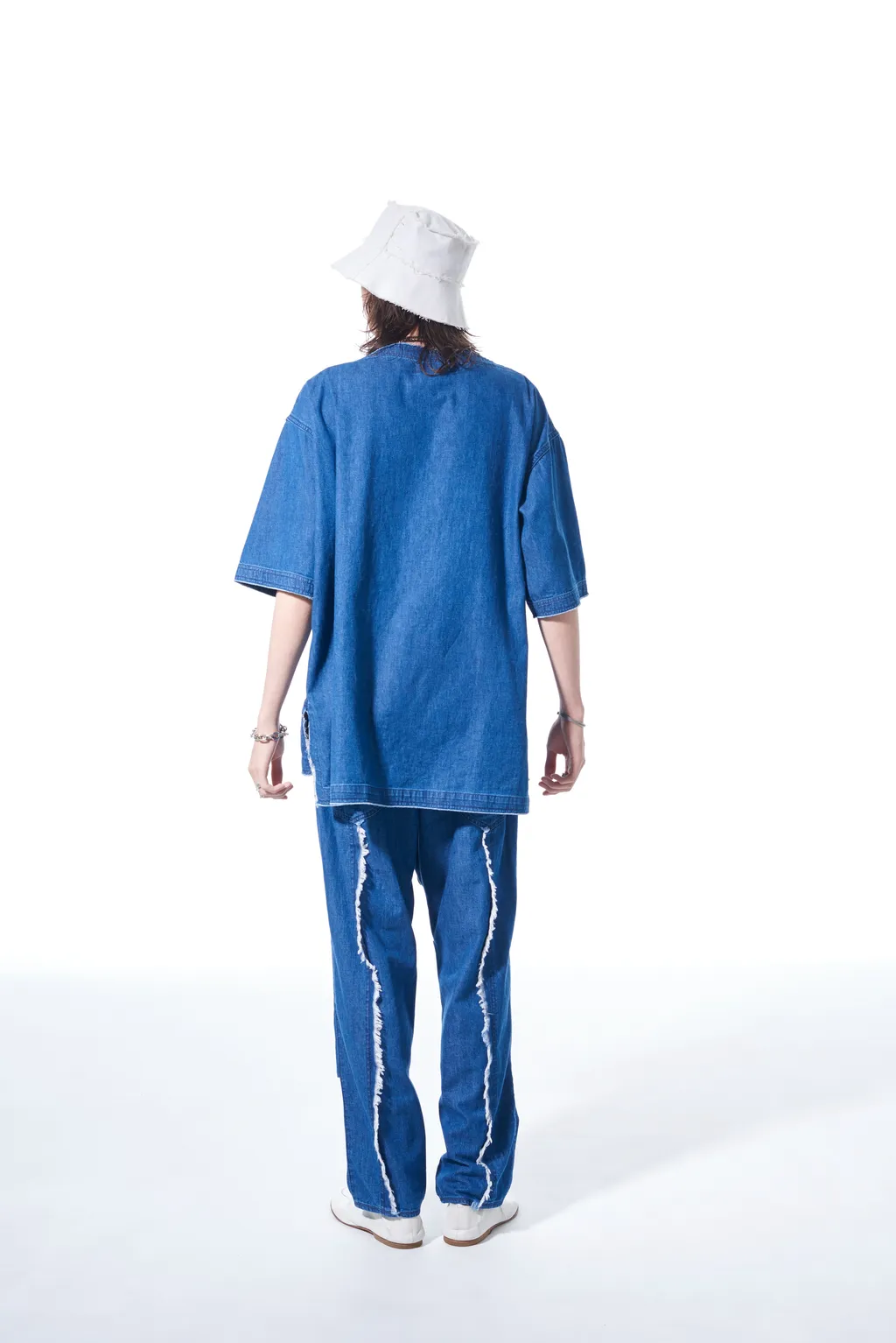 8Oz Denim Pants With Ripped Line Detail