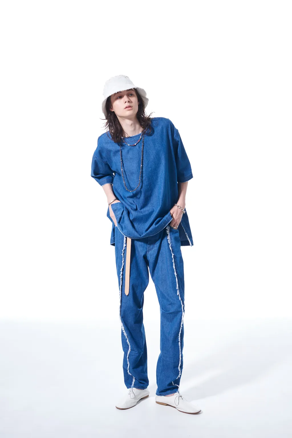 8Oz Denim Pants With Ripped Line Detail
