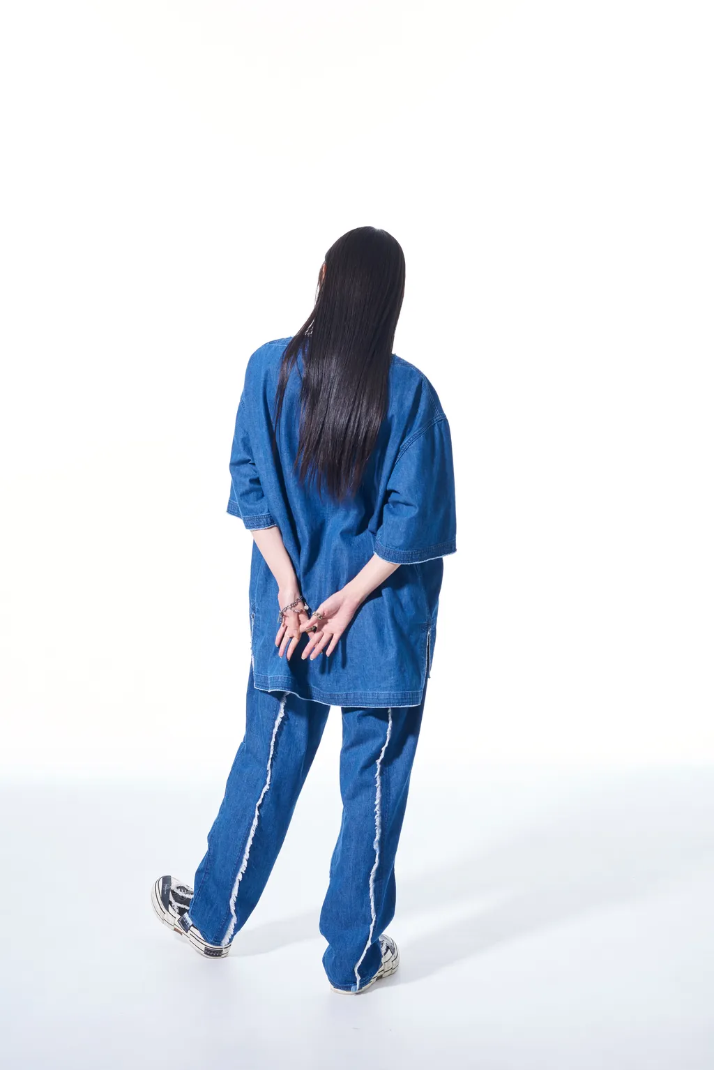 8Oz Denim Pants With Ripped Line Detail