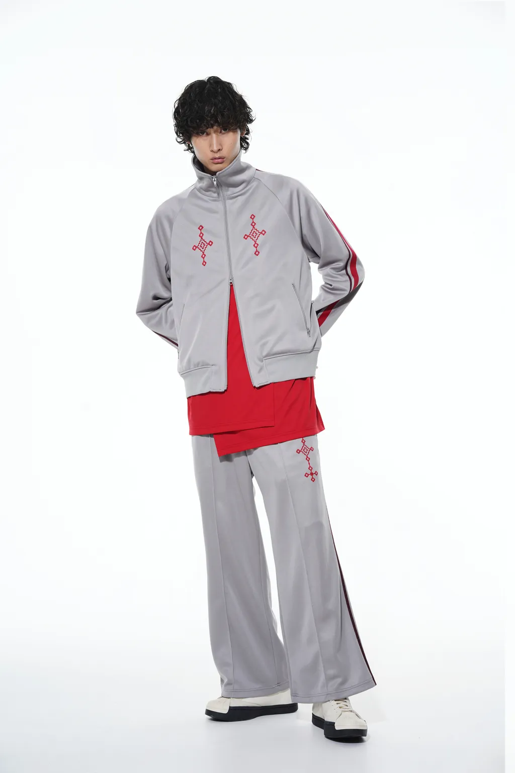 Pe/Smooth Jersey Geometric Pattern Embroidery Side Tape Line Flare Pants