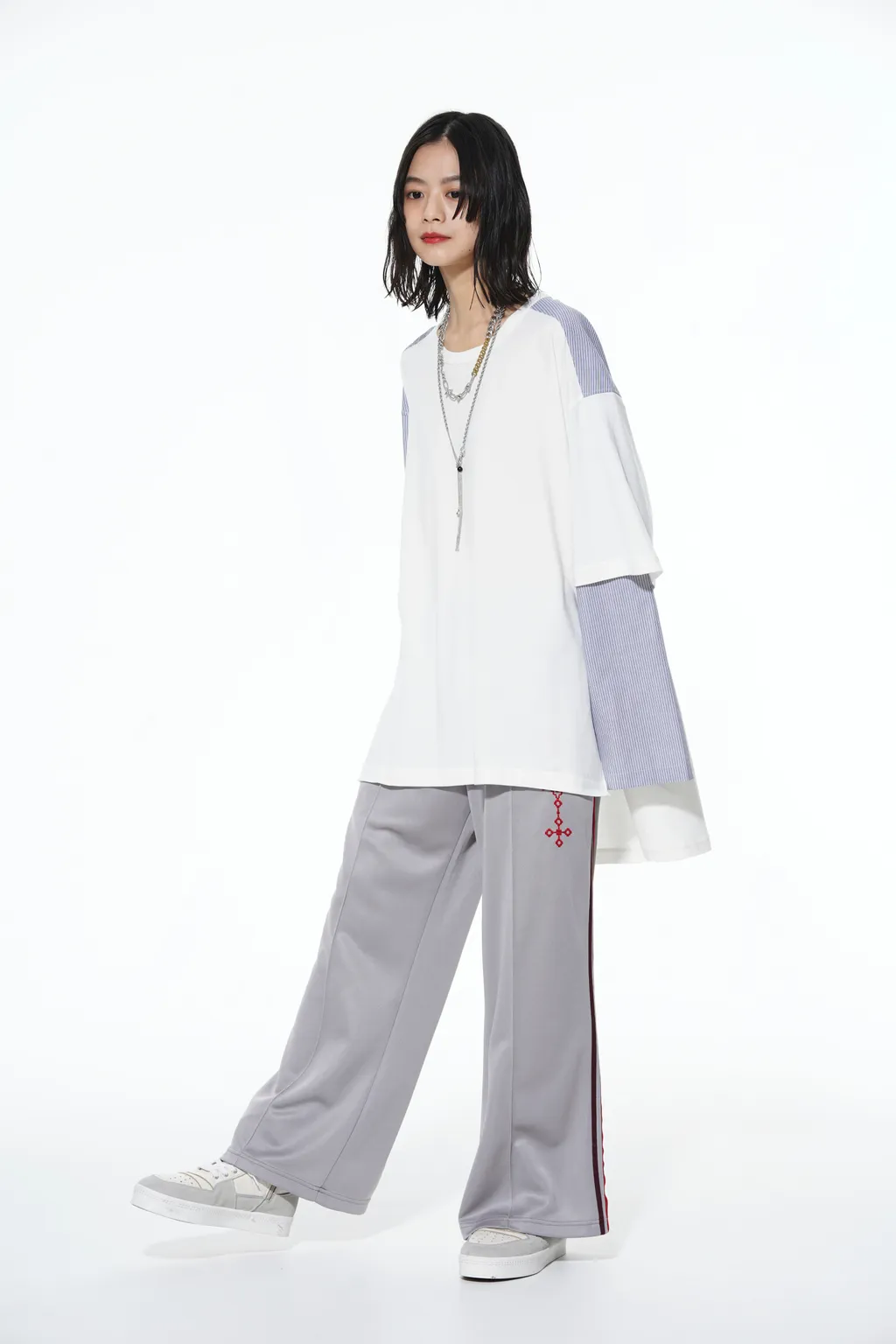 Pe/Smooth Jersey Geometric Pattern Embroidery Side Tape Line Flare Pants