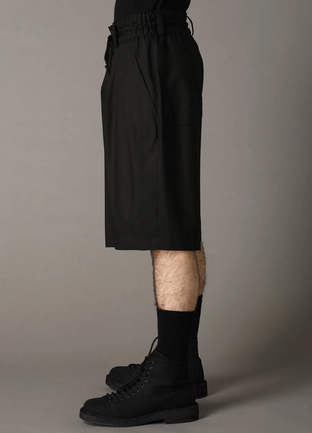 Tr Twill Two Tuck Short Pants