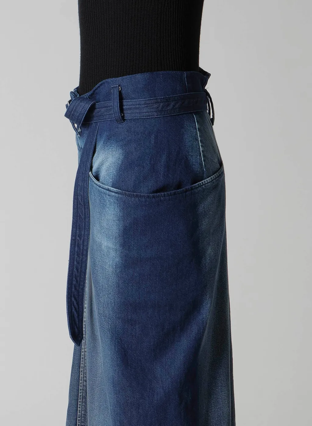 Spotted Denim Right Side Flare Skirt