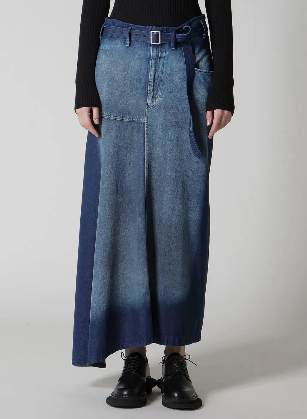 Spotted Denim Right Side Flare Skirt