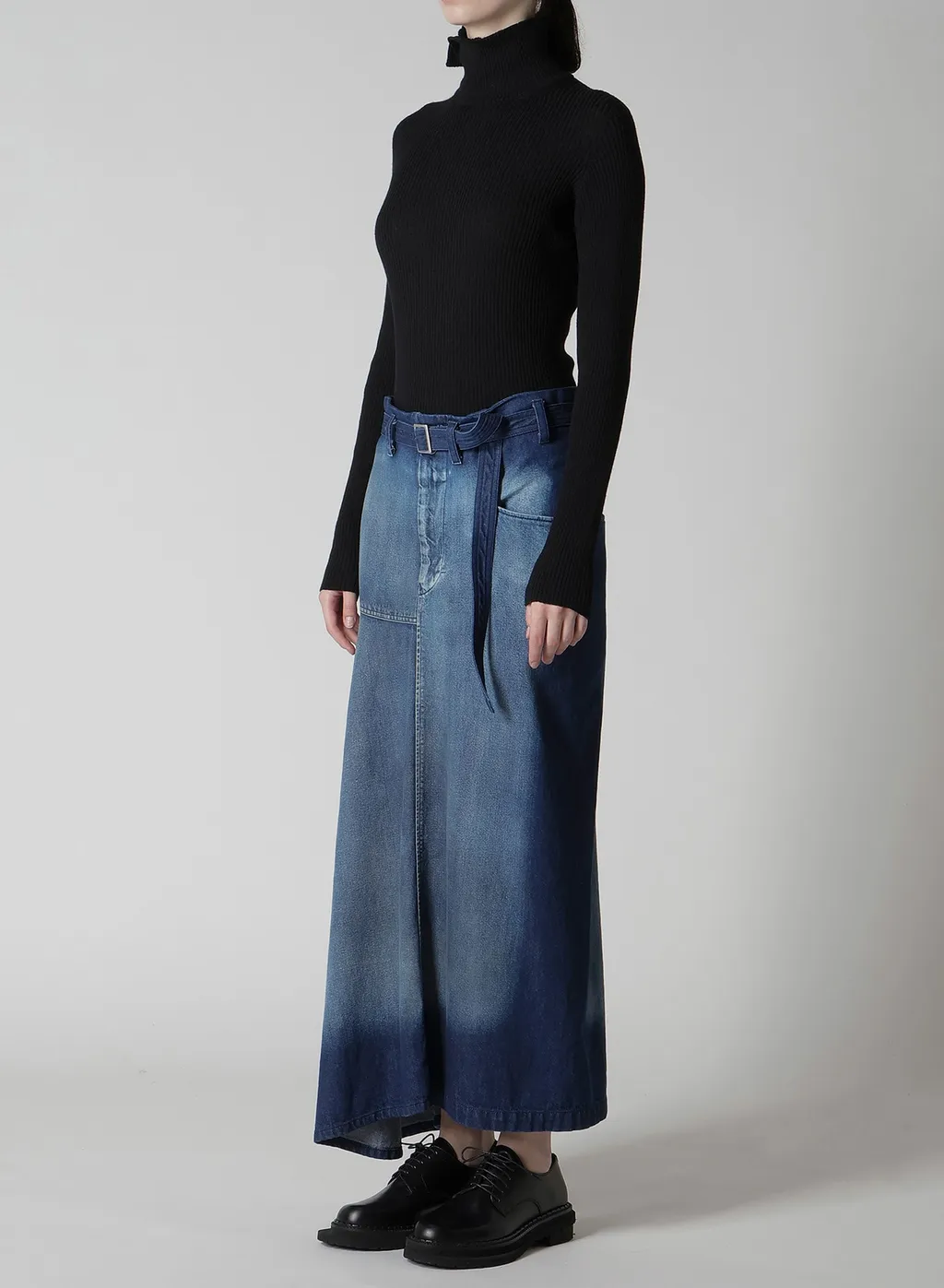 Spotted Denim Right Side Flare Skirt
