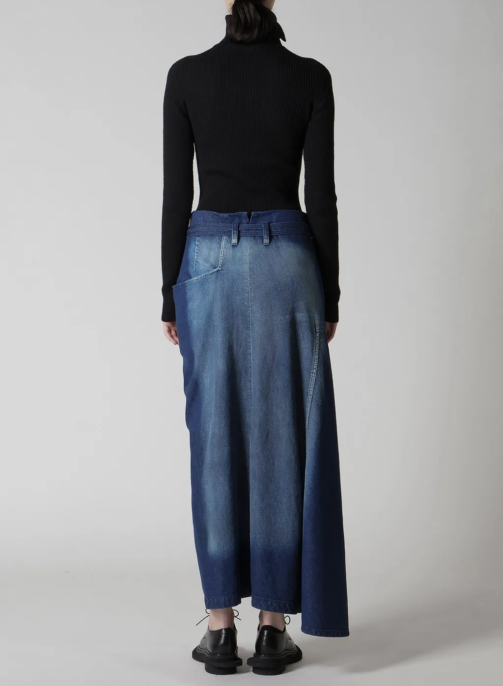 Spotted Denim Right Side Flare Skirt