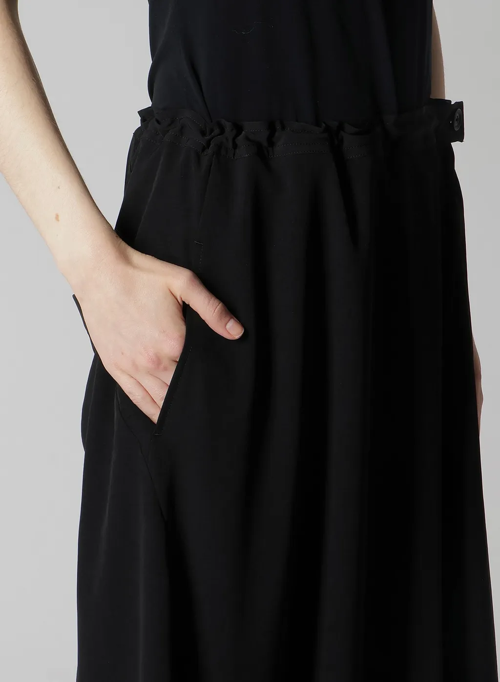 Ta/Pe Crepe De Chine Asymmetric Flare Pants
