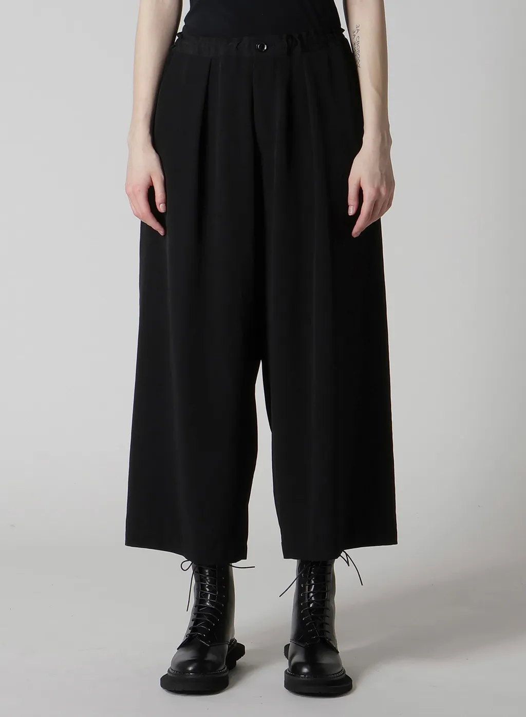 Ta/Pe Crepe De Chine Front Tuck Wide Pants