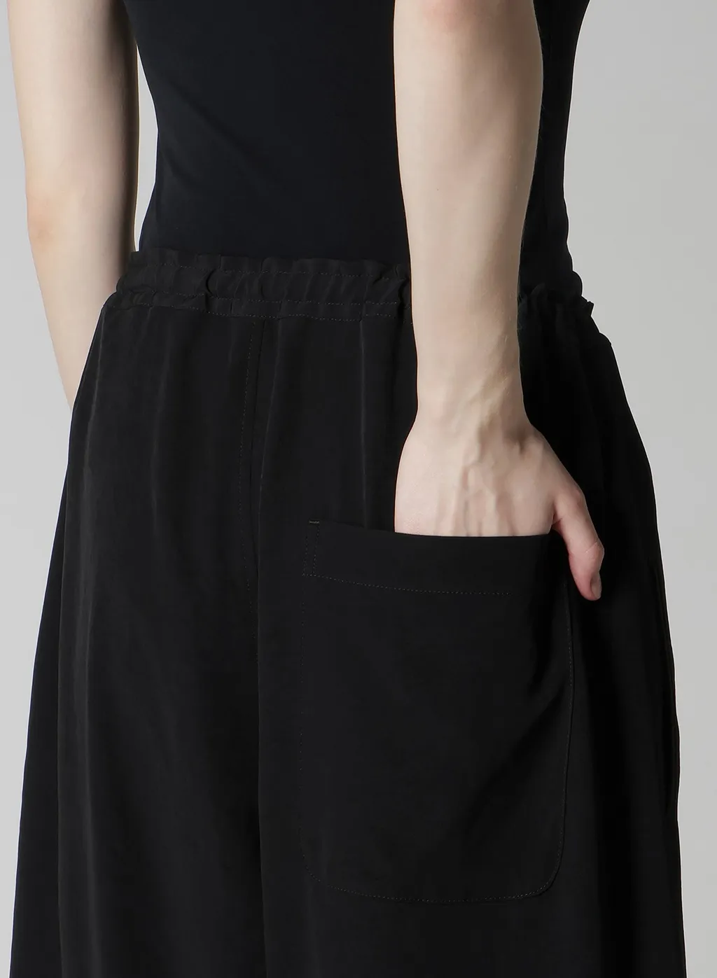 Ta/Pe Crepe De Chine Front Tuck Wide Pants