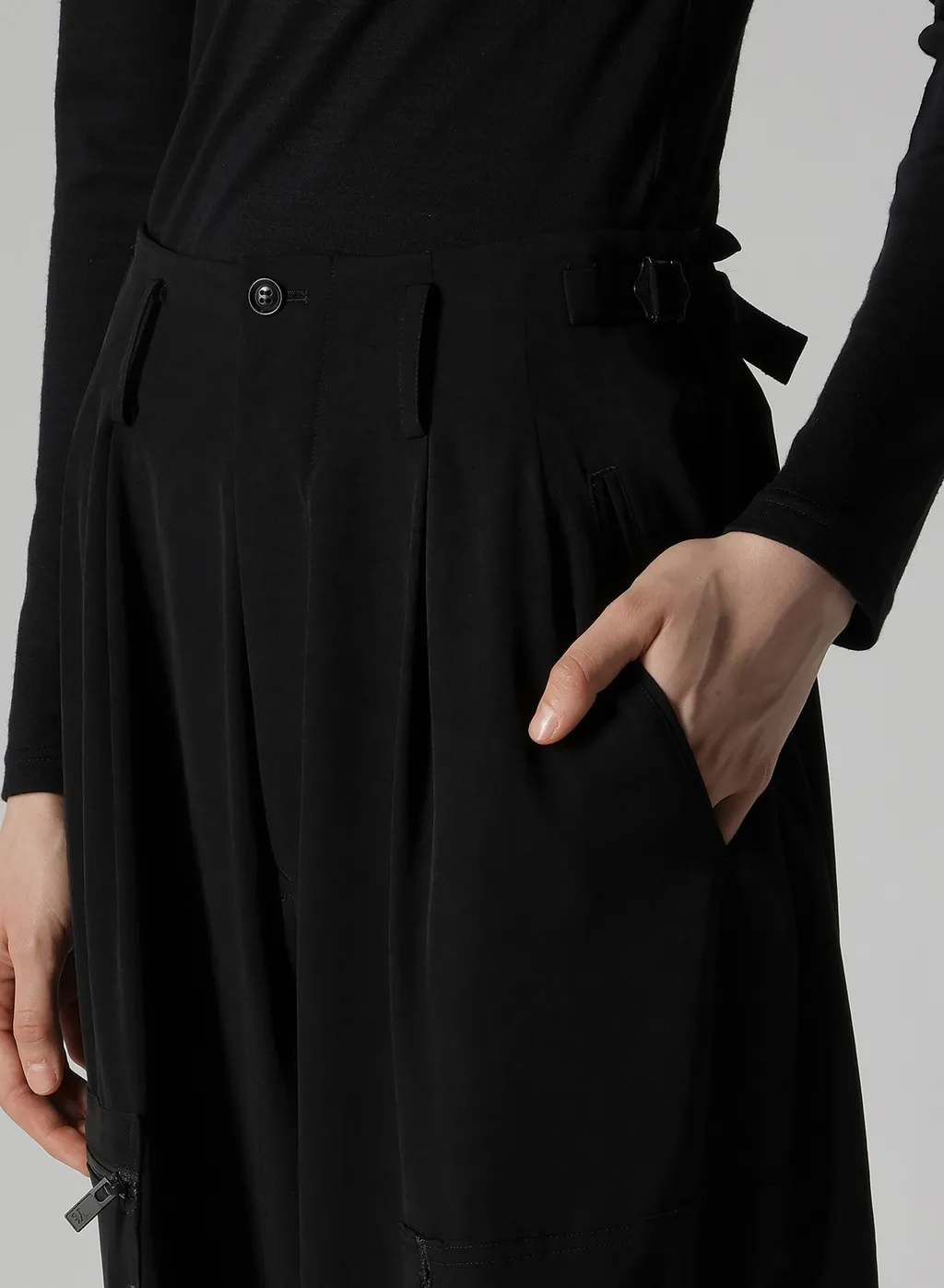 Ta/Pe Crepe De Chine Zip Pocket Pants