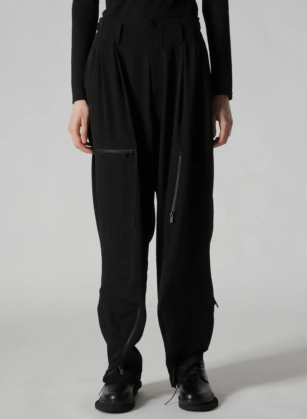 Ta/Pe Crepe De Chine Zip Pocket Pants