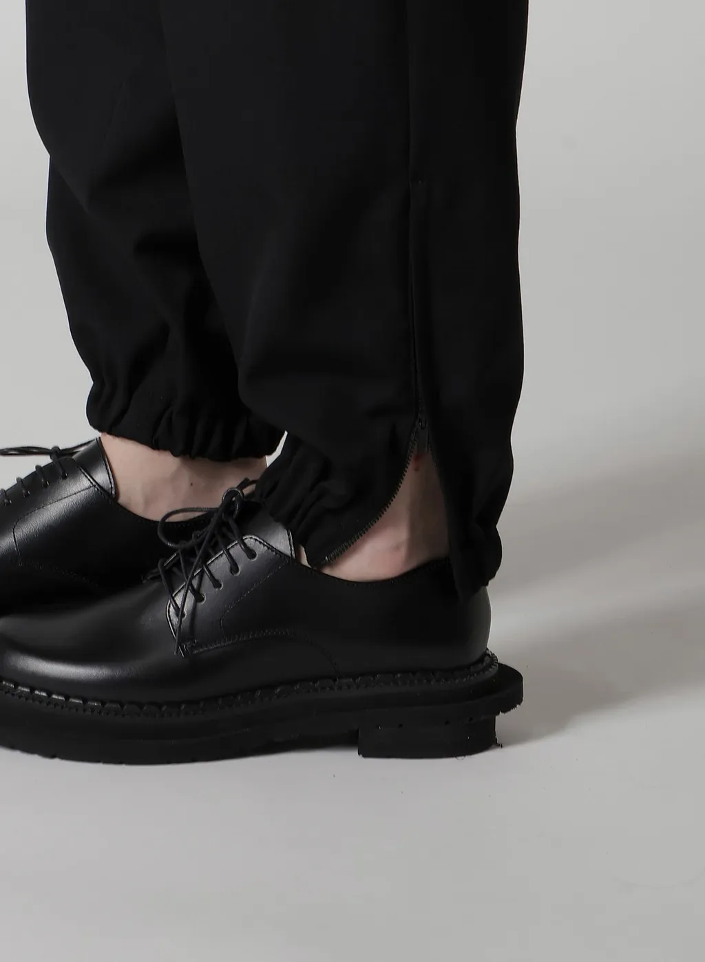 Wool Gabardine Elastic Waist/Hem Pants