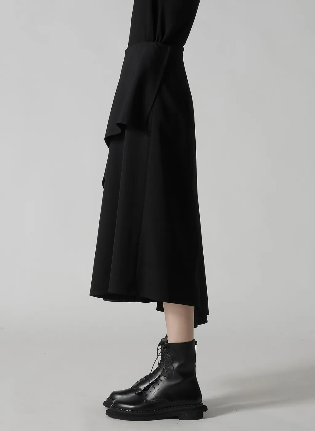 Wool Gabardine Middle Length Asymmetric Skirt