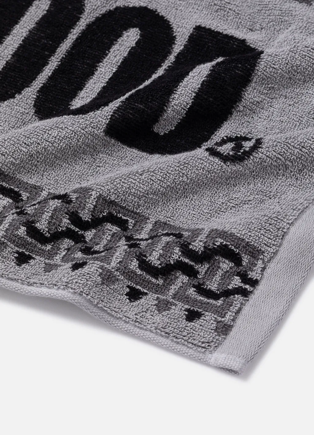 Geometric Pattern Towel