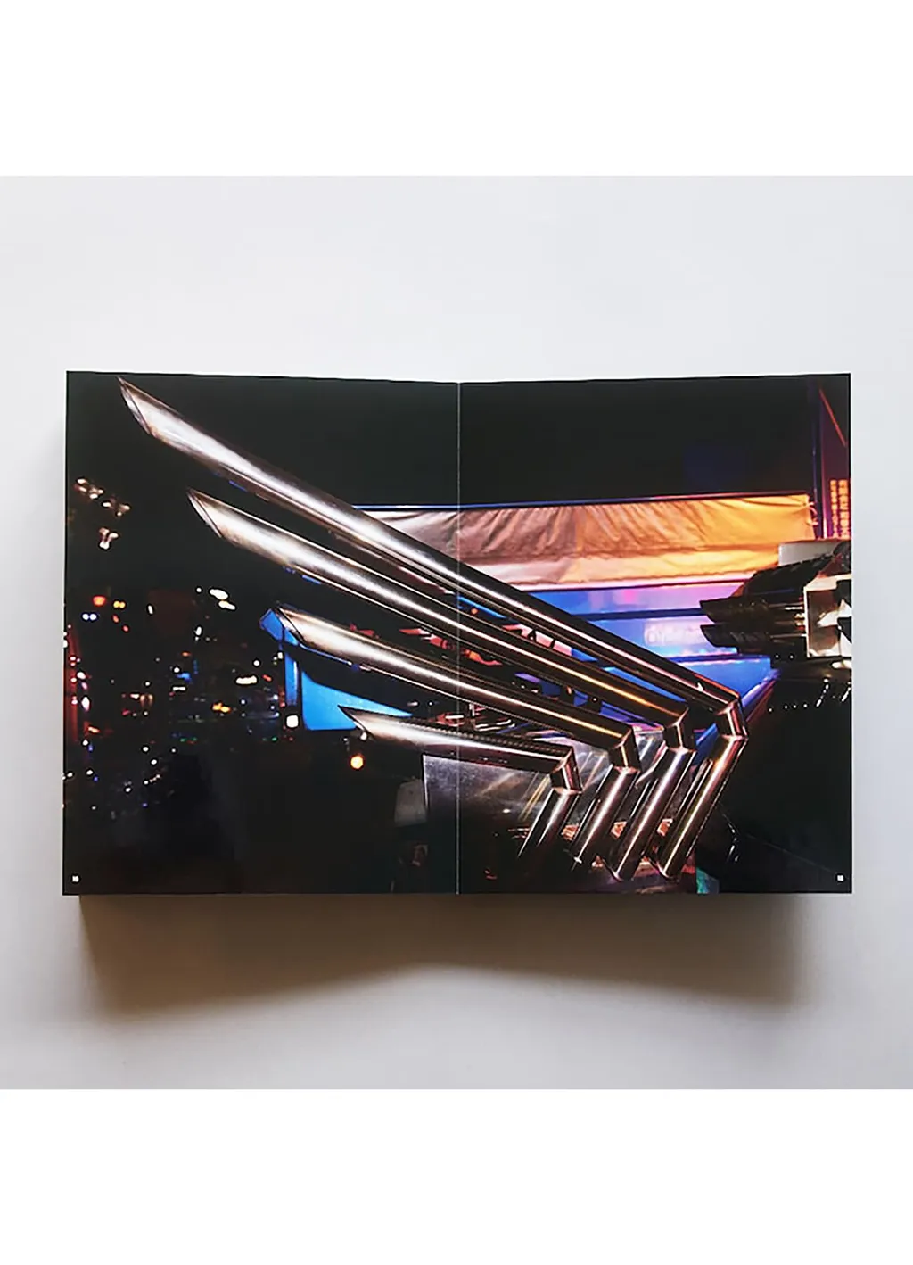 Dekotora -Spaceships On The Road In Japan- Photo Book