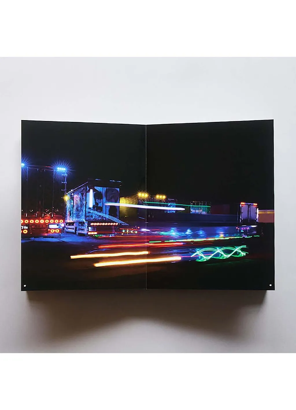 Dekotora -Spaceships On The Road In Japan- Photo Book