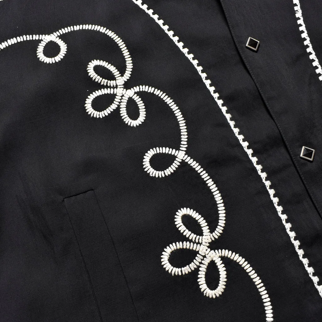 Arabesque Embroidery Western Jkt
