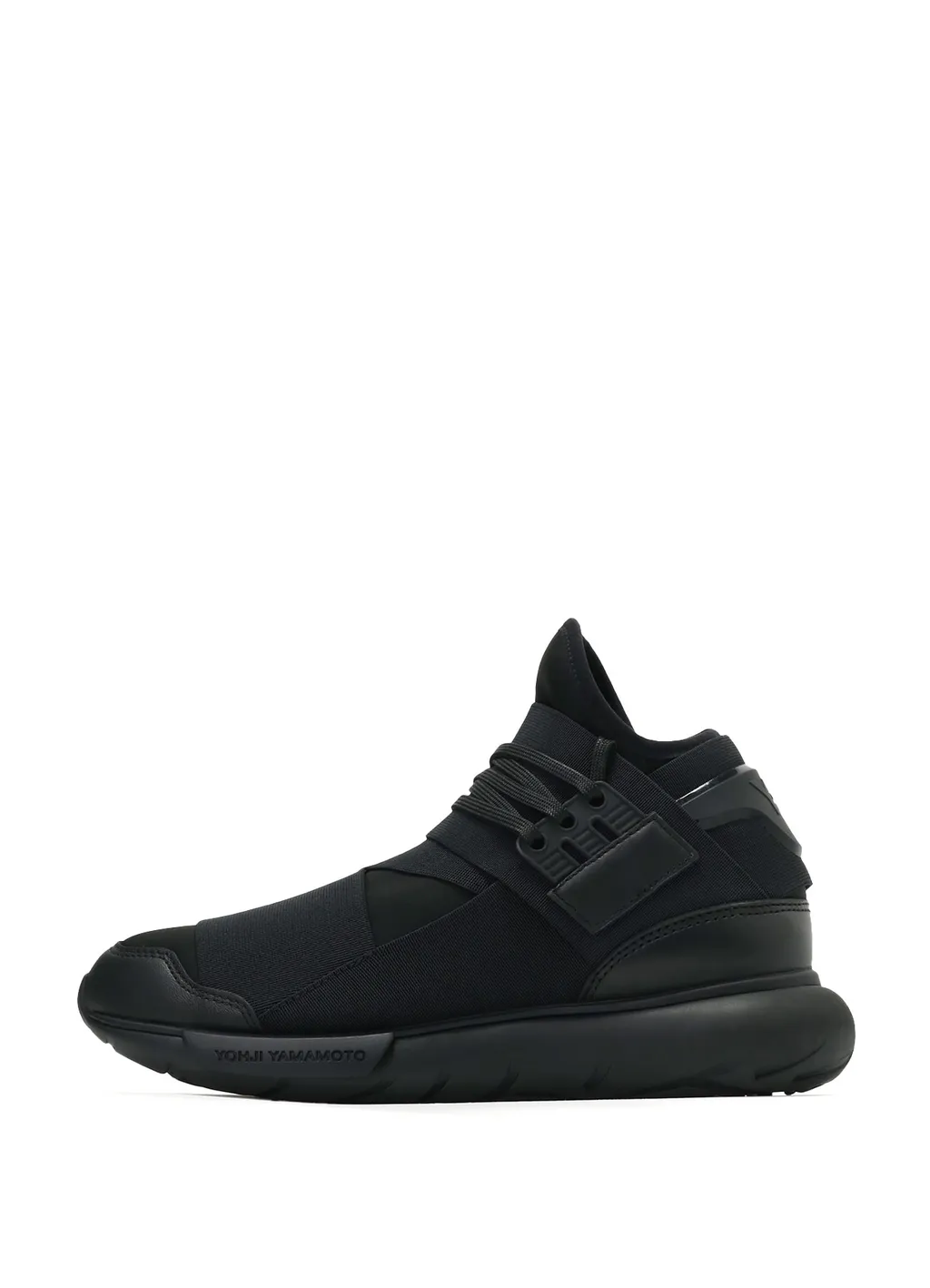Y-3 Qasa
