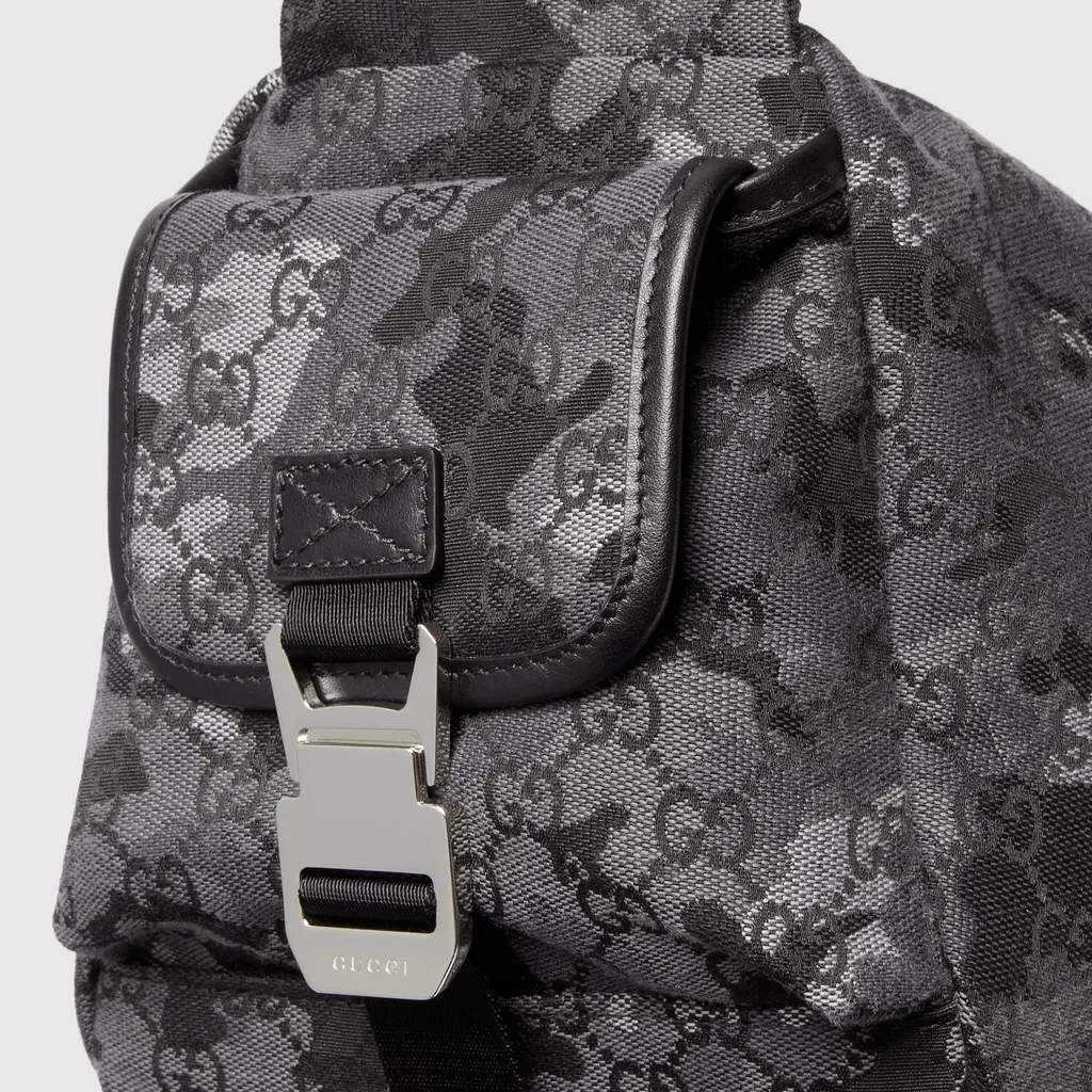 Gg Canvas Large Crossbody Bag