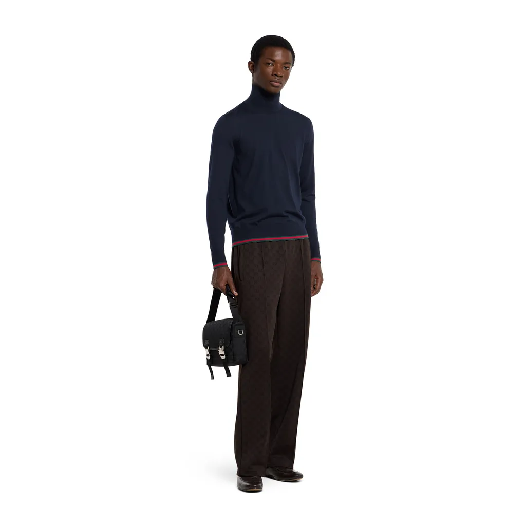 Fine Knit Wool Turtleneck