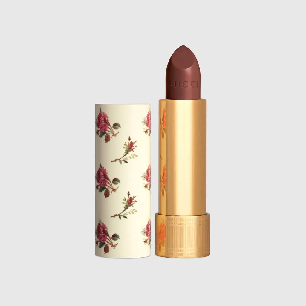 134 , Rouge à LÈVres Voile Lipstick Clara Chestnut